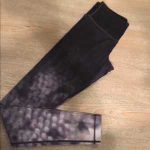 LULU lemon leggings